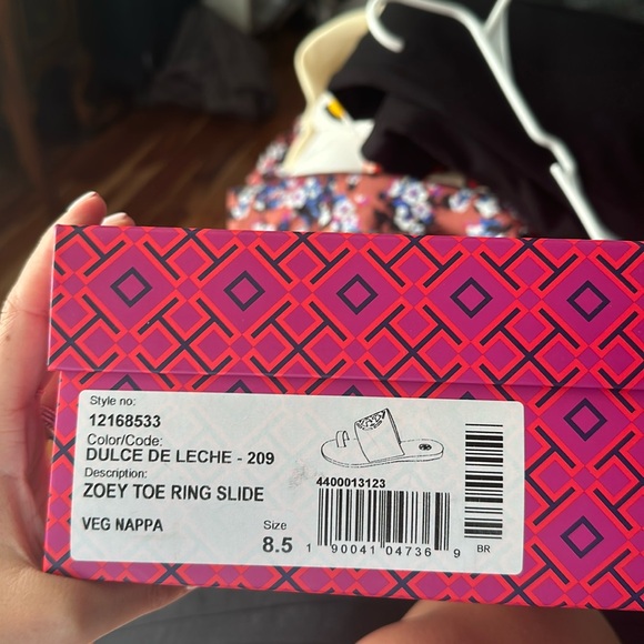 Tory Burch Zoey toe ring slide - Picture 2 of 5